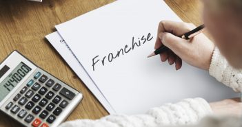 Existenzgründerkredit & Co: Wie lässt sich eine Franchise-Gründung finanzieren?